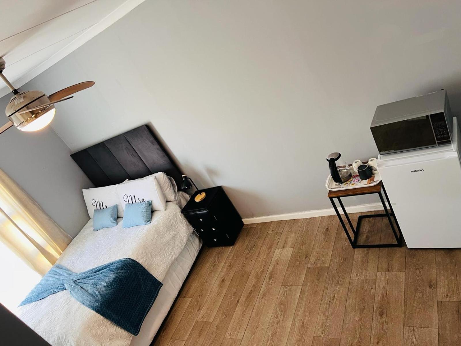 Bella Hideaway * East London